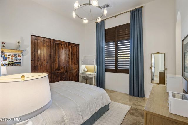 18126 N 100TH Street, Scottsdale, AZ 85255