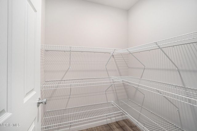 2049 Pear Tree Lane, Delta, OH 43515