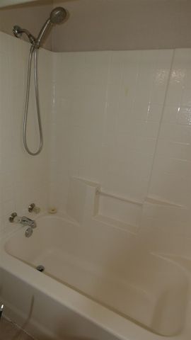 2205 NW 46th St, Lawton, OK 73505