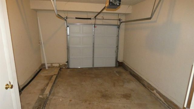 2205 NW 46th St, Lawton, OK 73505