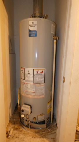 2205 NW 46th St, Lawton, OK 73505