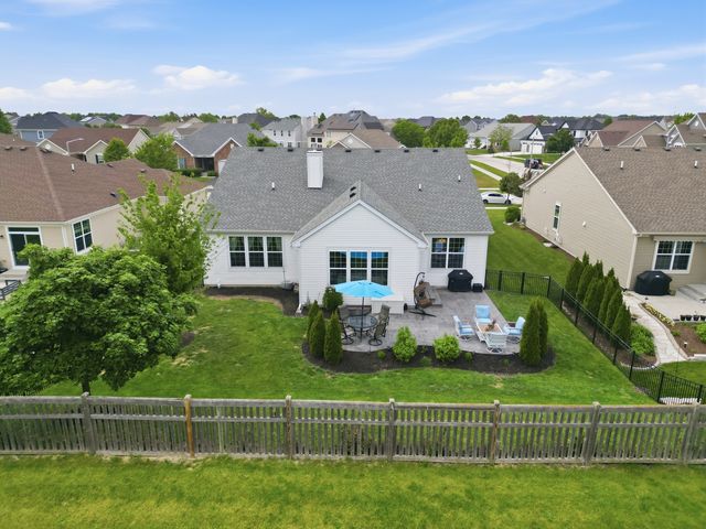 15932 S Selfridge Circle, Plainfield, IL 60586