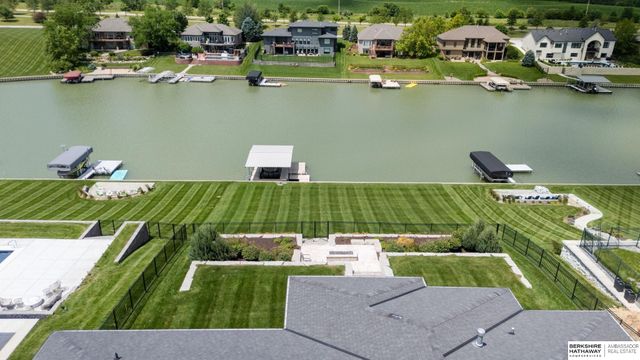 11826 N 178 Circle, Bennington, NE 68007