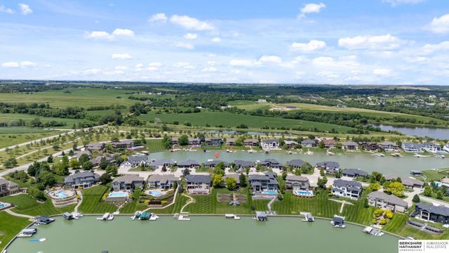 11826 N 178 Circle, Bennington, NE 68007