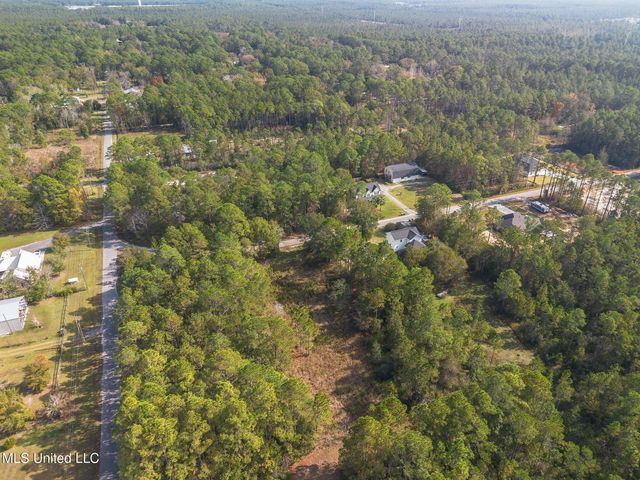 5605 Richmond Street, Ocean Springs, MS 39564