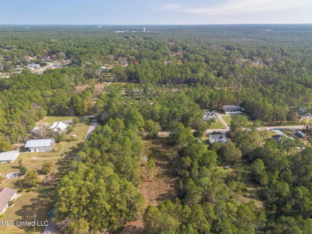 5605 Richmond Street, Ocean Springs, MS 39564