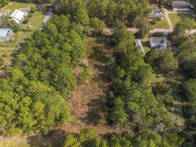 5605 Richmond Street, Ocean Springs, MS 39564