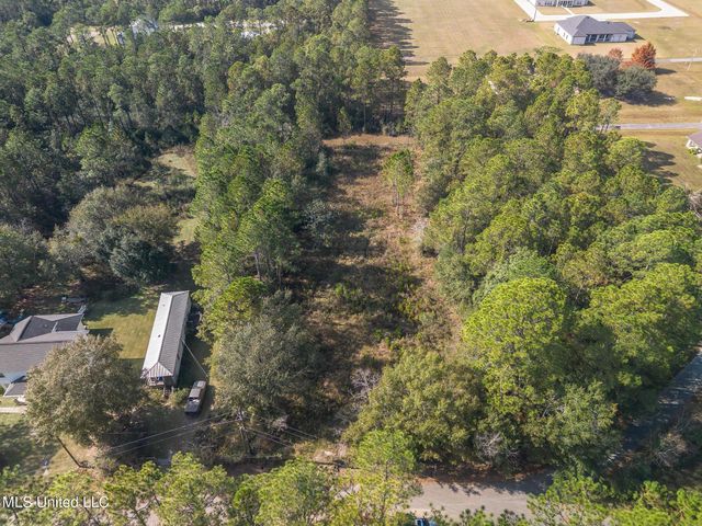 5605 Richmond Street, Ocean Springs, MS 39564