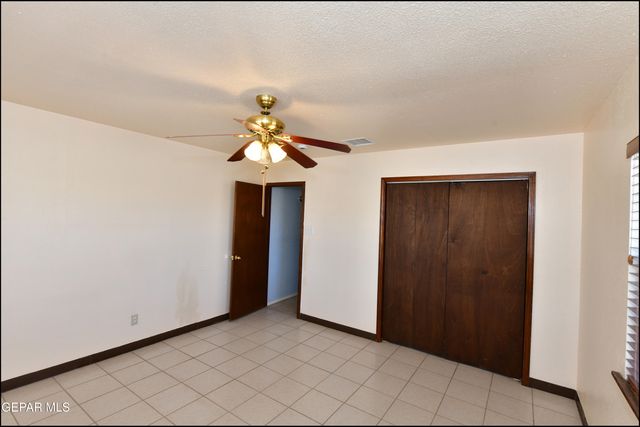 11760 Flor Maguey Road, Socorro, TX 79927