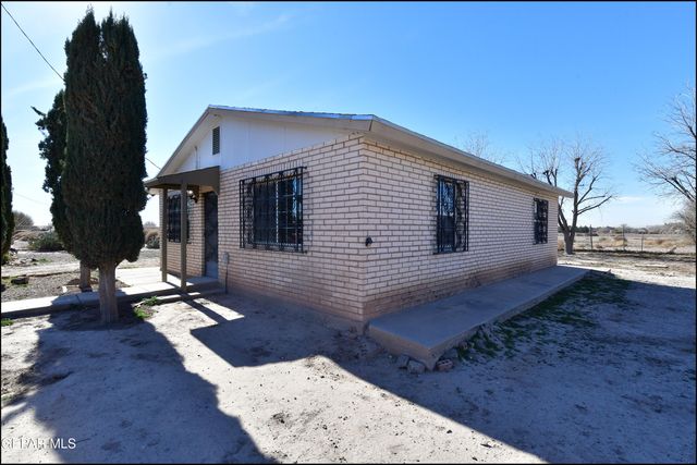 11760 Flor Maguey Road, Socorro, TX 79927