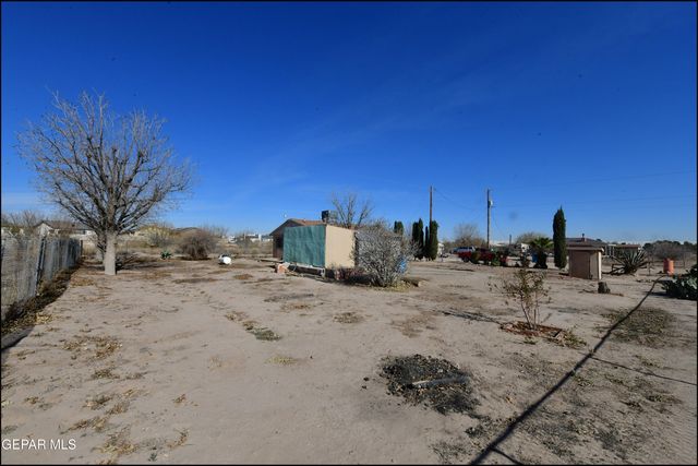 11760 Flor Maguey Road, Socorro, TX 79927