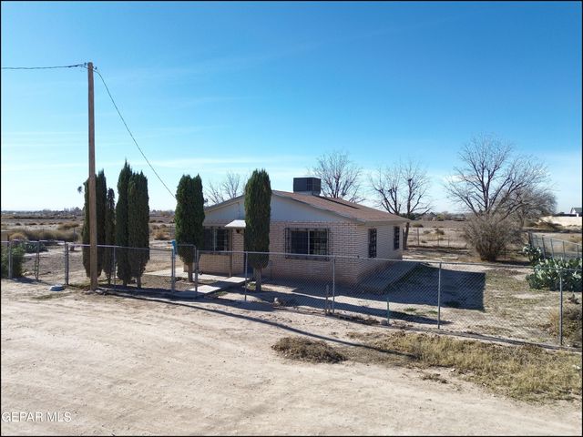 11760 Flor Maguey Road, Socorro, TX 79927