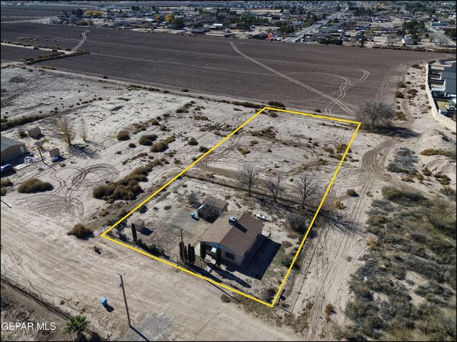 11760 Flor Maguey Road, Socorro, TX 79927
