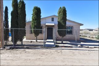 11760 Flor Maguey Road, Socorro, TX 79927