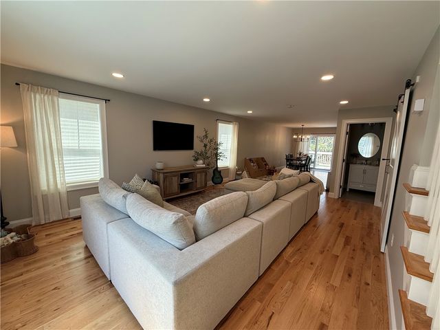 55 South Street 1, West Warwick, RI 02893