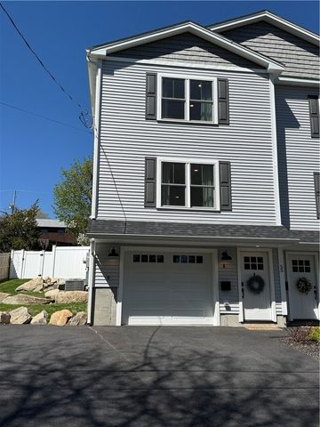 55 South Street 1, West Warwick, RI 02893