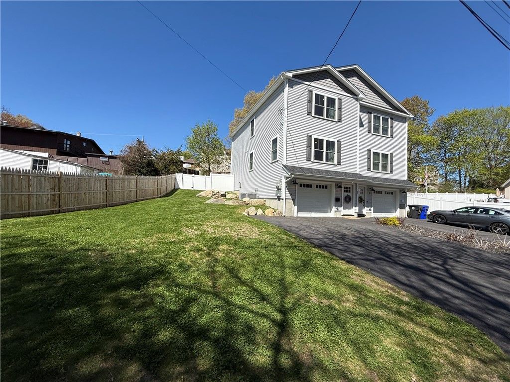 55 South Street 1, West Warwick, RI 02893