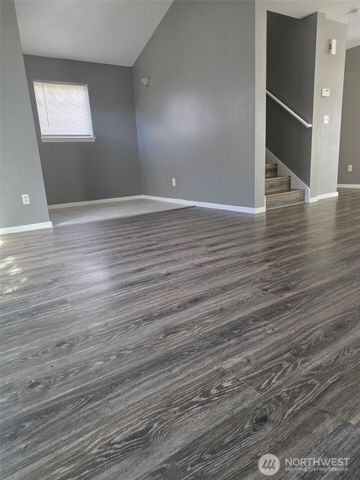 1626 Sundrop Lane SE, Tumwater, WA 98501