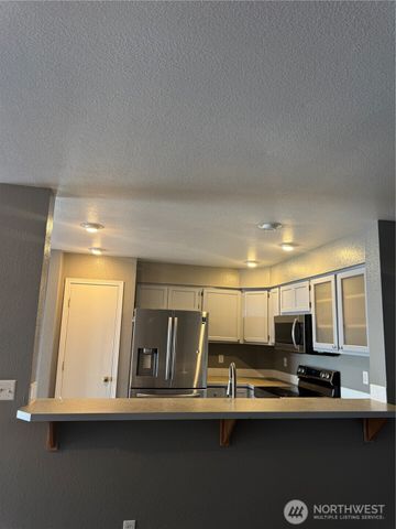 1626 Sundrop Lane SE, Tumwater, WA 98501