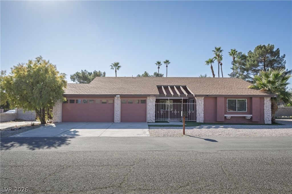 2221 Mohawk Street, Las Vegas, NV 89146 — photo 5