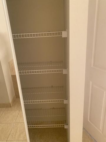 906 Mariner Bay Boulevard, Fort Pierce, FL 34949