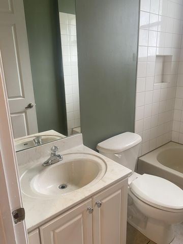 906 Mariner Bay Boulevard, Fort Pierce, FL 34949