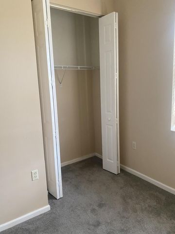 906 Mariner Bay Boulevard, Fort Pierce, FL 34949