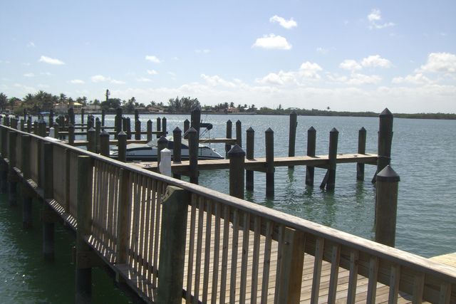 906 Mariner Bay Boulevard, Fort Pierce, FL 34949