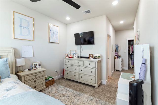 4078 Gunner Trail, College Station, TX 77845