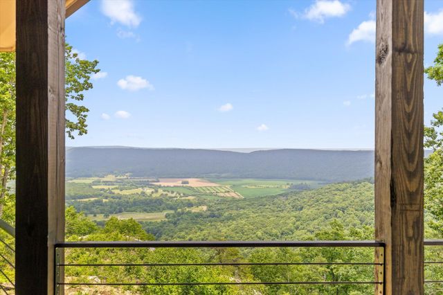 22731 Ga-157, Menlo, GA 30731
