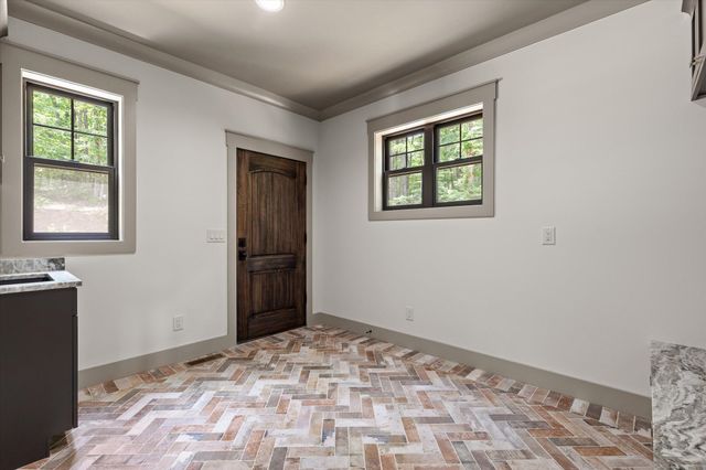 22731 Ga-157, Menlo, GA 30731