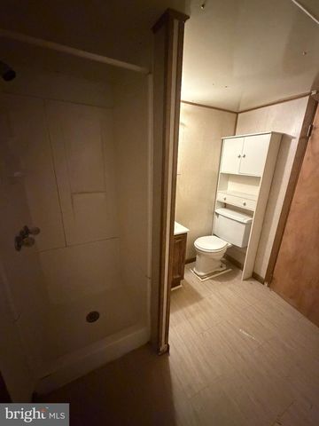 8055 PARK HAVEN RD, Dundalk, MD 21222
