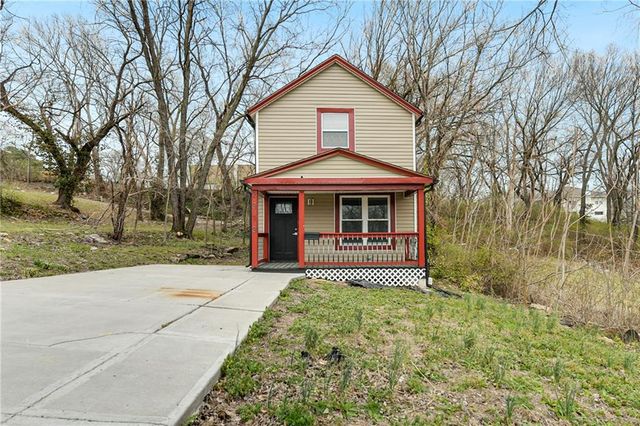 2313 Michigan Avenue, Kansas City, MO 64127