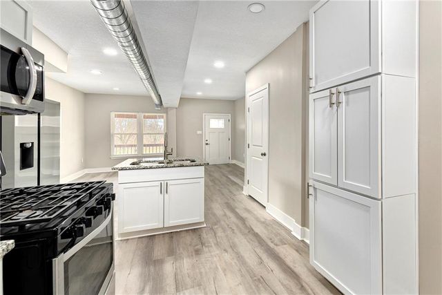 2313 Michigan Avenue, Kansas City, MO 64127