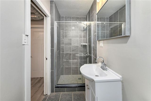 2313 Michigan Avenue, Kansas City, MO 64127