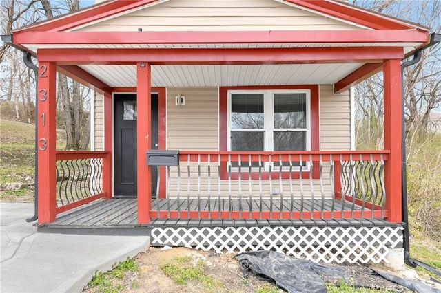 2313 Michigan Avenue, Kansas City, MO 64127