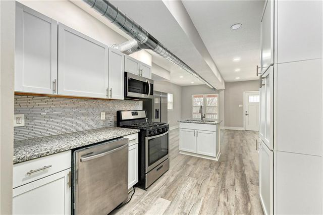 2313 Michigan Avenue, Kansas City, MO 64127