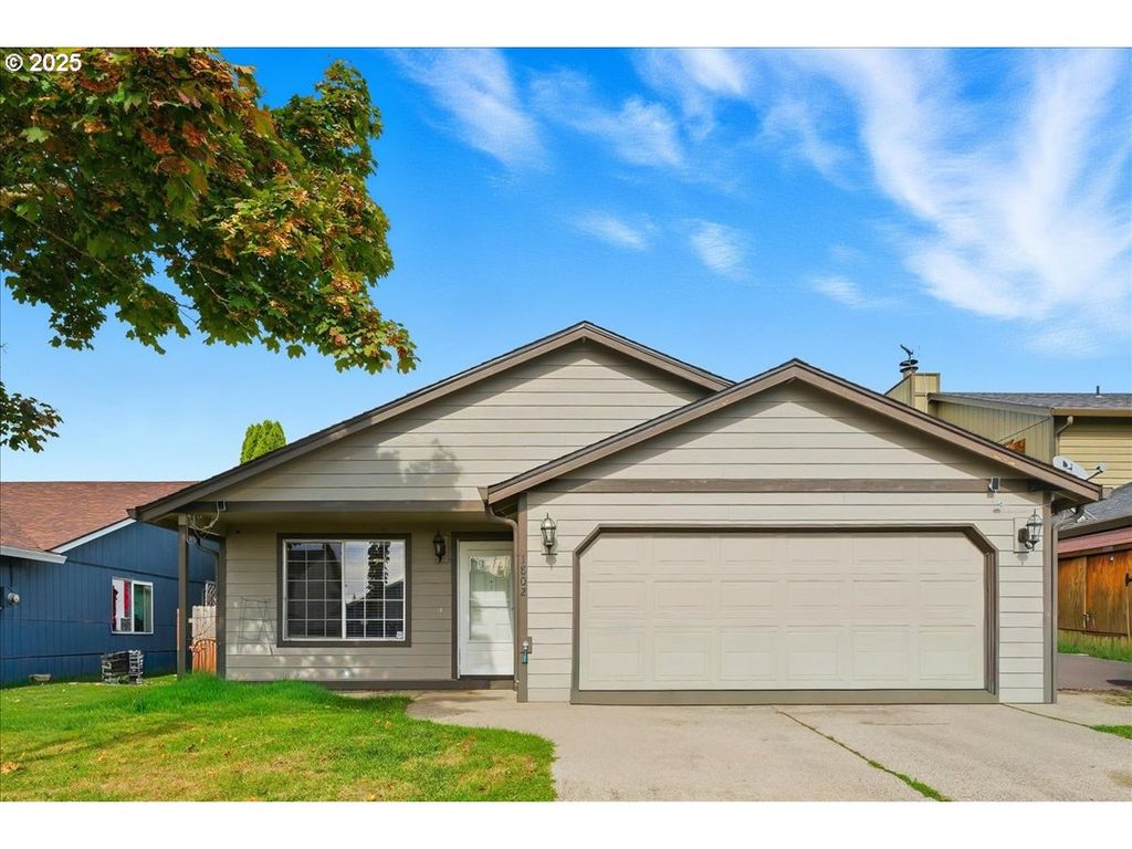 1802 Nw 3rd St, Battle Ground, WA 98604