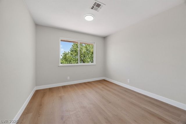 5422 Holbrook Drive, Las Vegas, NV 89103