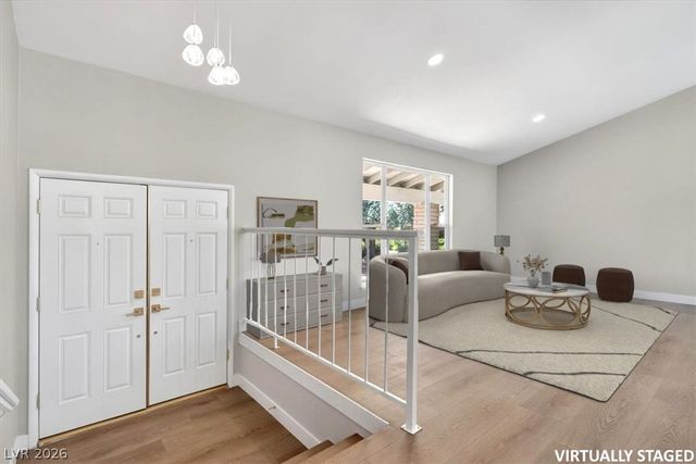 5422 Holbrook Drive, Las Vegas, NV 89103
