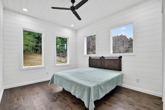 1772 River Road, Mineral Bluff, GA 30559