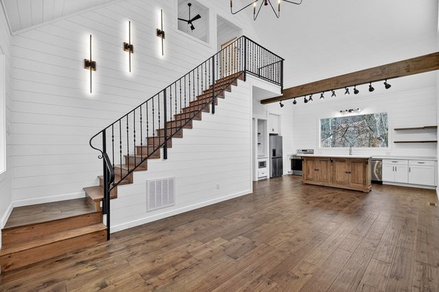 1772 River Road, Mineral Bluff, GA 30559