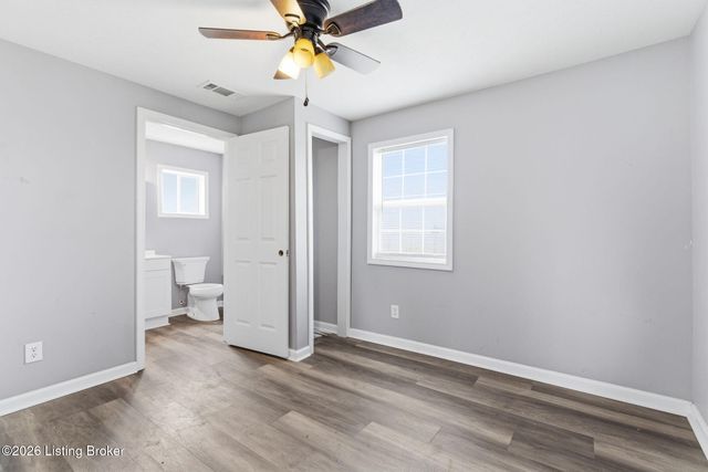 3706 Kramers Ln, Louisville, KY 40216