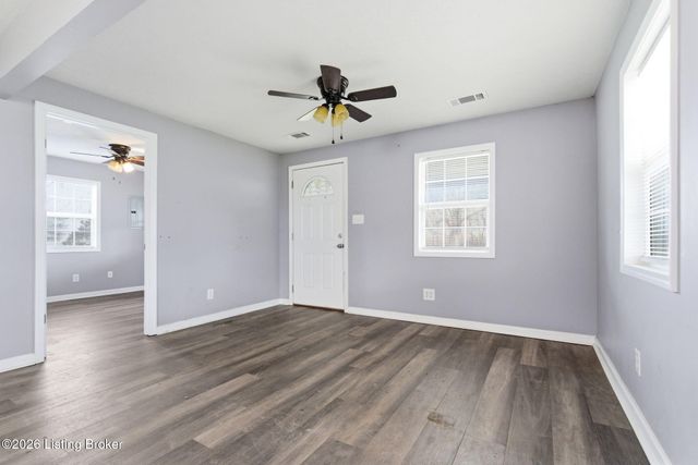 3706 Kramers Ln, Louisville, KY 40216