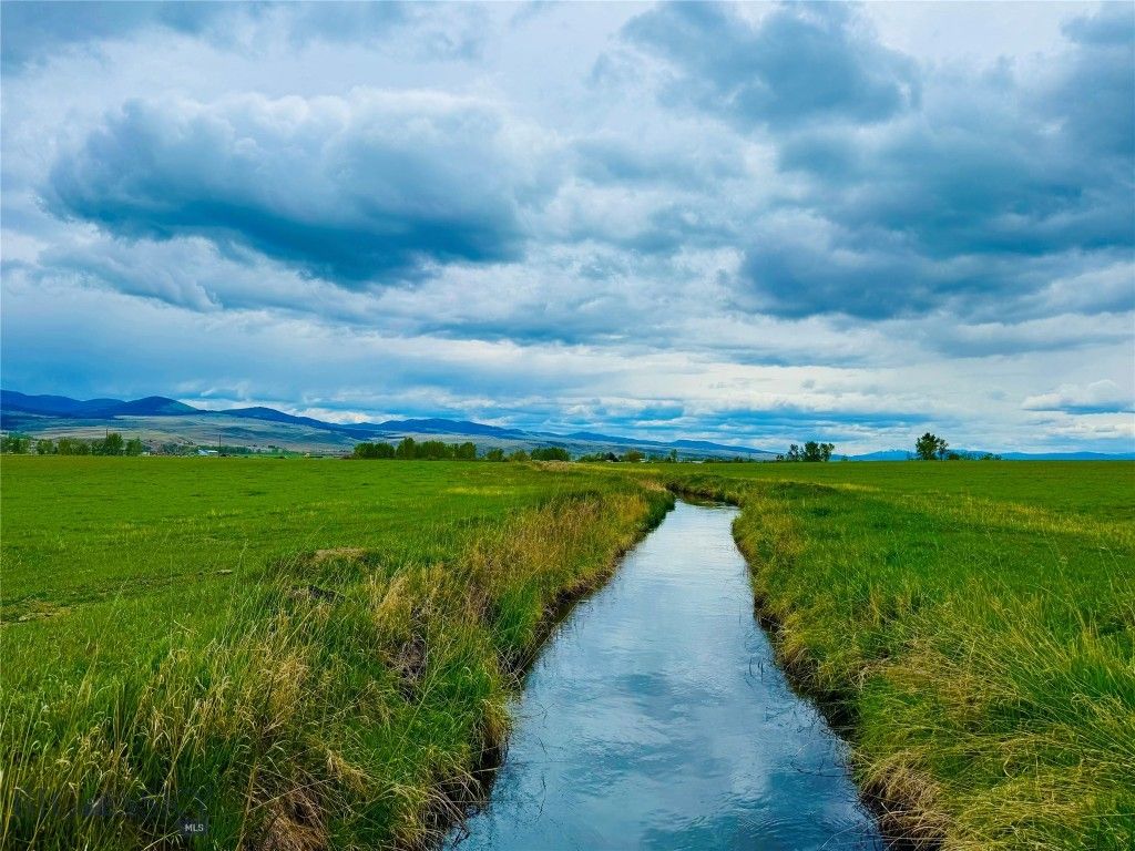 NHN Sager Lane W, Deer Lodge, MT 59722 — exterior