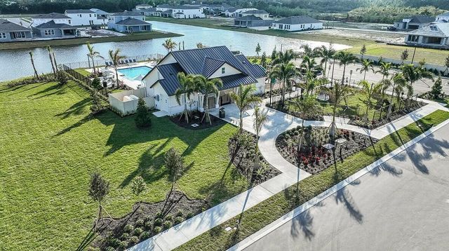 653 SE Ranch Oak Circle, Port St. Lucie, FL 34984