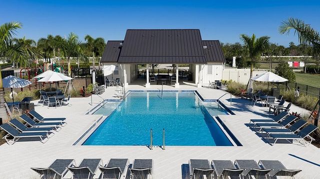 653 SE Ranch Oak Circle, Port St. Lucie, FL 34984