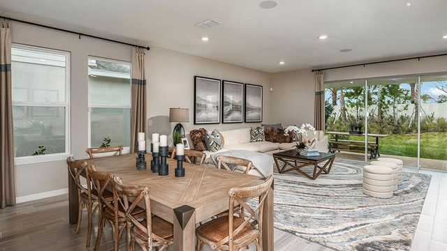 653 SE Ranch Oak Circle, Port St. Lucie, FL 34984