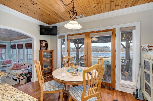 54 South Street, Cape Fair, MO 65624