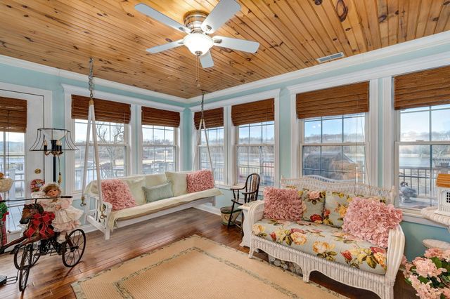 54 South Street, Cape Fair, MO 65624